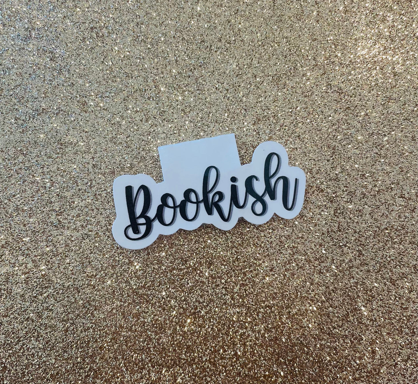 Bookish magnetic bookmark