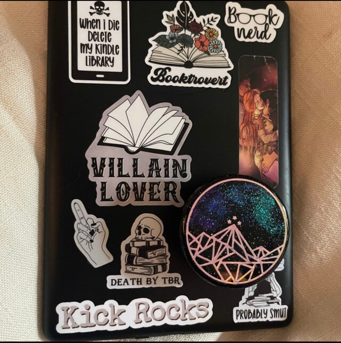 Bookish mini sticker surprise pack